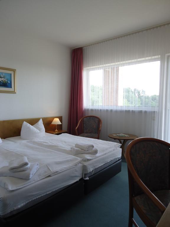Greenline Hotel Hellfeld Neubrandenburg Quarto foto